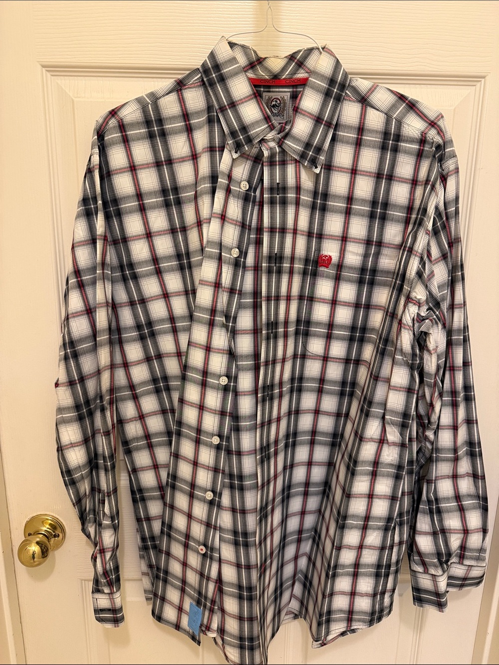 Cinch Men’s White Plaid Button-Down Shirt with Black and Red Lines
